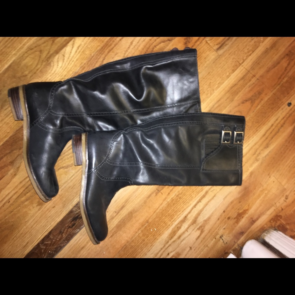 LICKY BRAND boots